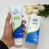 کرمmoisturing تیوپی مناسب پوستهای حساس و خیلی خشک رفع دائمی وموثر اگزماهای مقاوم sensetive dry skin