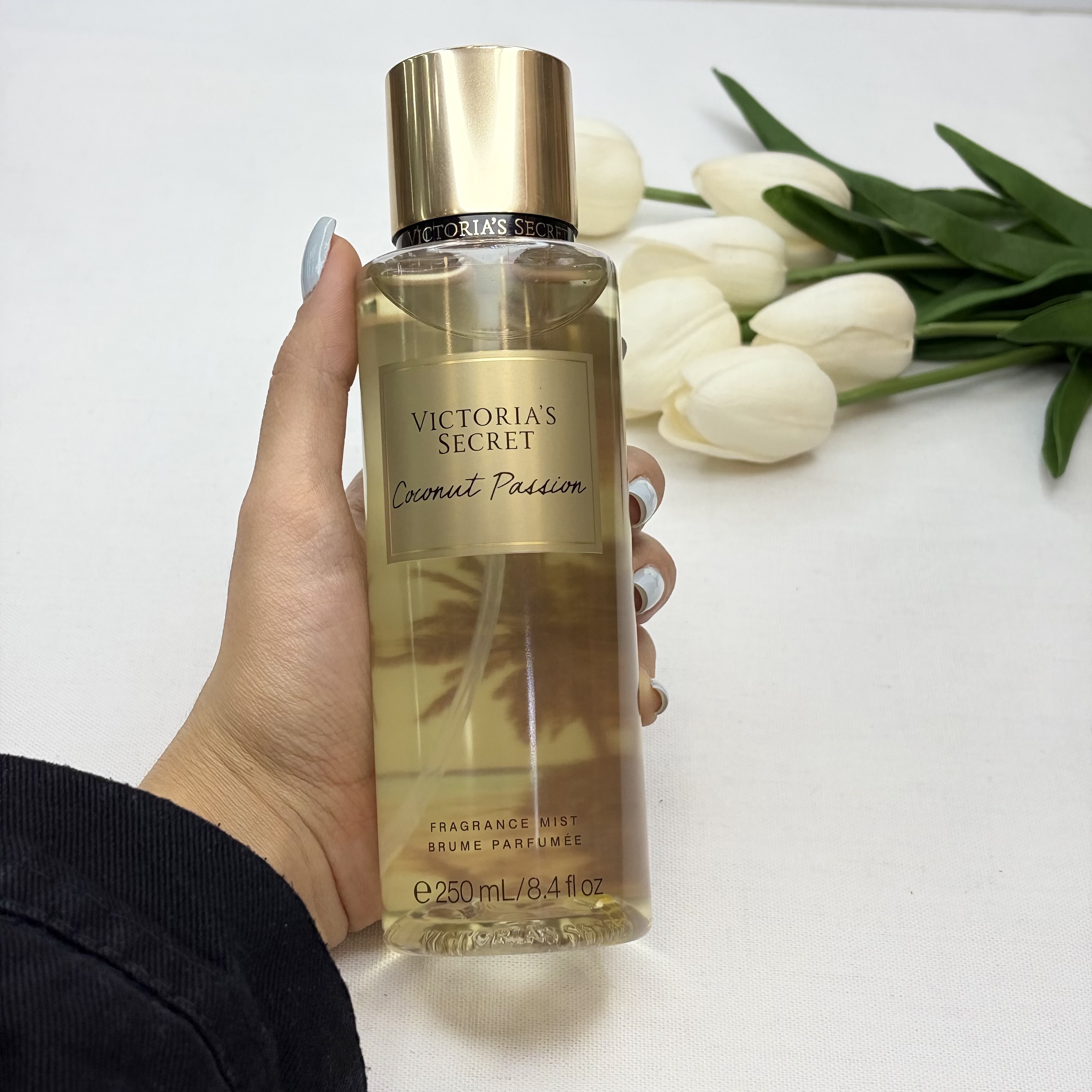 بادی اسپلش 250 میل کوکونات پشن Coconut Passion رایحه نارگیل گرم، ساحلی و شیرین مشابه ادکلنTom Ford Soleil Blanc