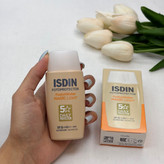 ضدآفتاب رنگی مجیک لایت فیوژن واتر کیفیت اصلی ۵۰میل حاوی SPF50 پایه مبتنی بر آب