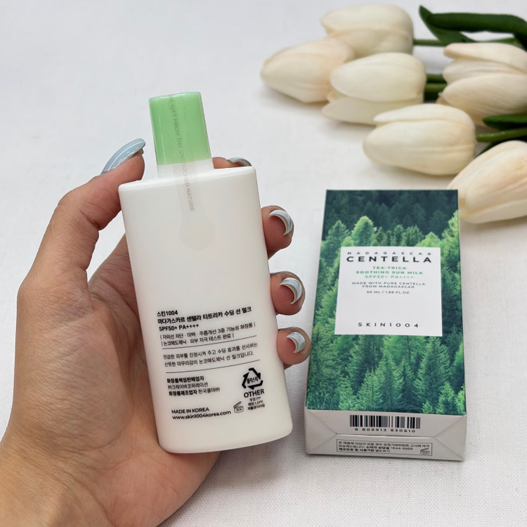 کرم ضدآفتاب ضدجوش مناسب پوست نرمال تا چرب بدون رنگ SPF 50 مدل tea trica مناسب انواع پوست حجم 50 میلیلیتر