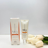 ضدآفتاب بدون چربی نچرال بژ مناسب پوست نرمال مختلط و چرب وآکنه ای بژطبیعیNatural Beige (spf50 oil free) ام کیو
