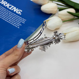 کلیپس فرانسوی فلزی طرح برگ درخت افرا رنگ نقره ای8/5cm