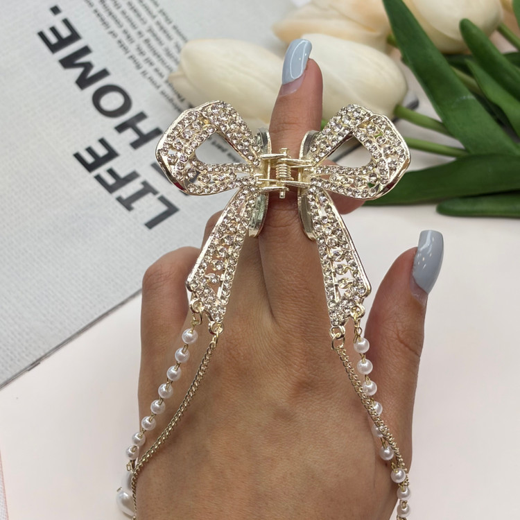 کلیپس فلزی آویزدار فول نگین کیفیت عالی وارداتی طرح پاپیون8cm