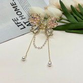 کلیپس فلزی نگین کریستال آویزداربا کیفیت عالی وارداتی طرح پروانه8.5cm