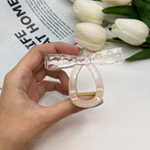 کلیپس طرح پاپیون خطی کوتاه آبرنگی شیشه ای براق بوفینی سایز 8cm