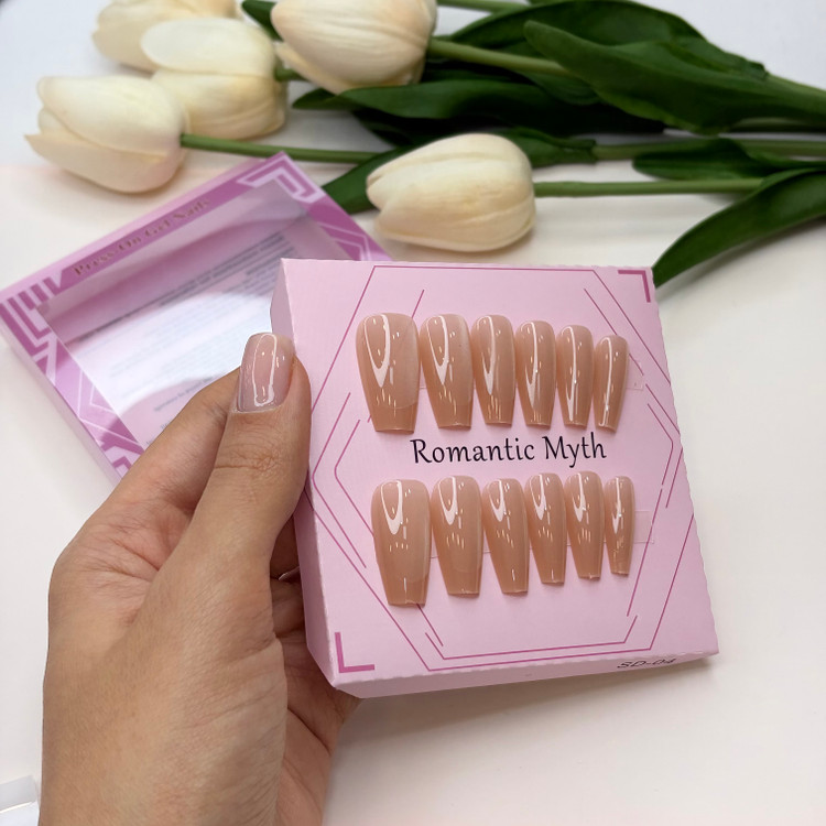 ناخن مصنوعی آیس گربه ای رنگ گلبهی
