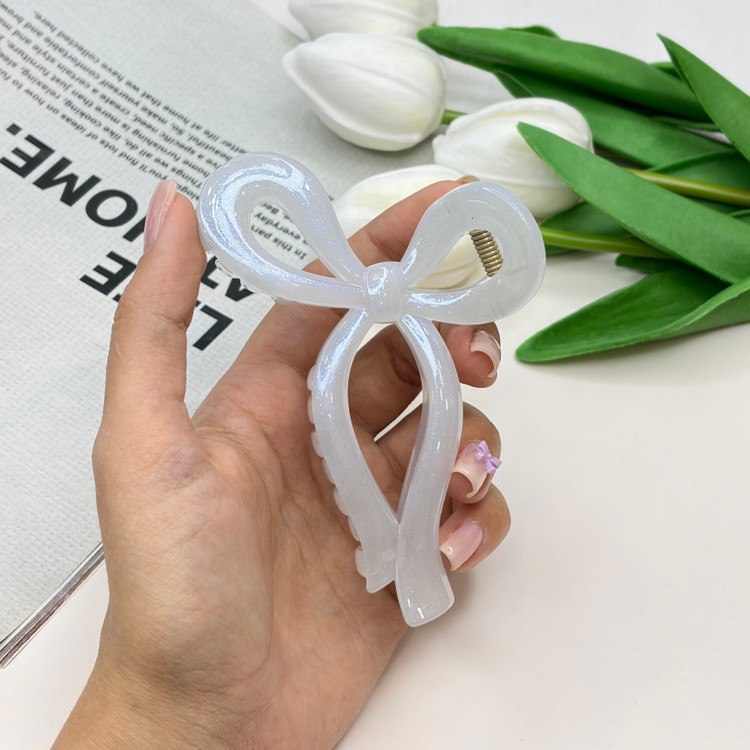 کلیپس شاین دار براق طرح پاپیون رنگ های پاستیلی بوفینی کیفیت عالی وارداتی 11cm