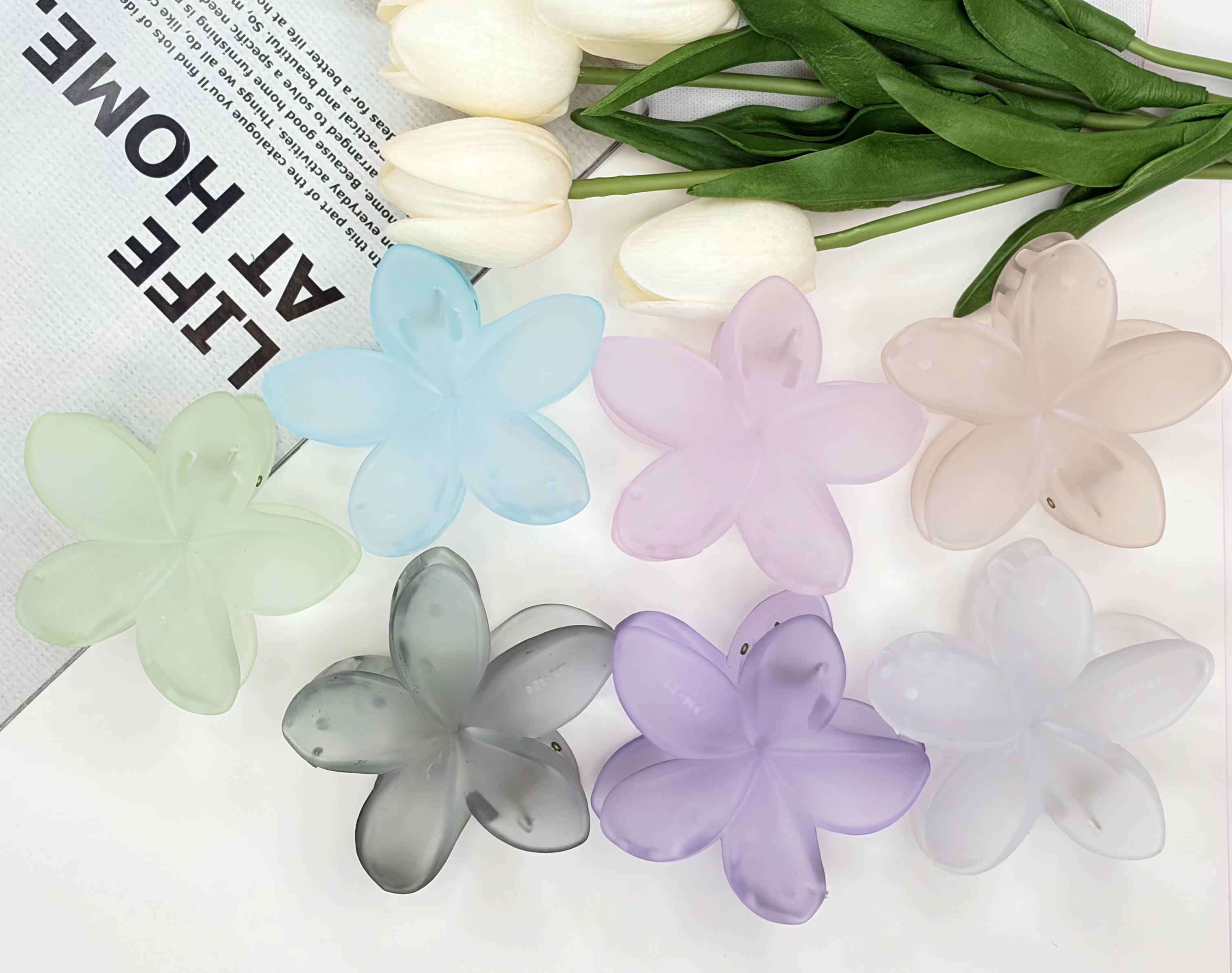 کلیپس طرح پلومریا یخی مات با کیفیت عالی وارداتی8cm