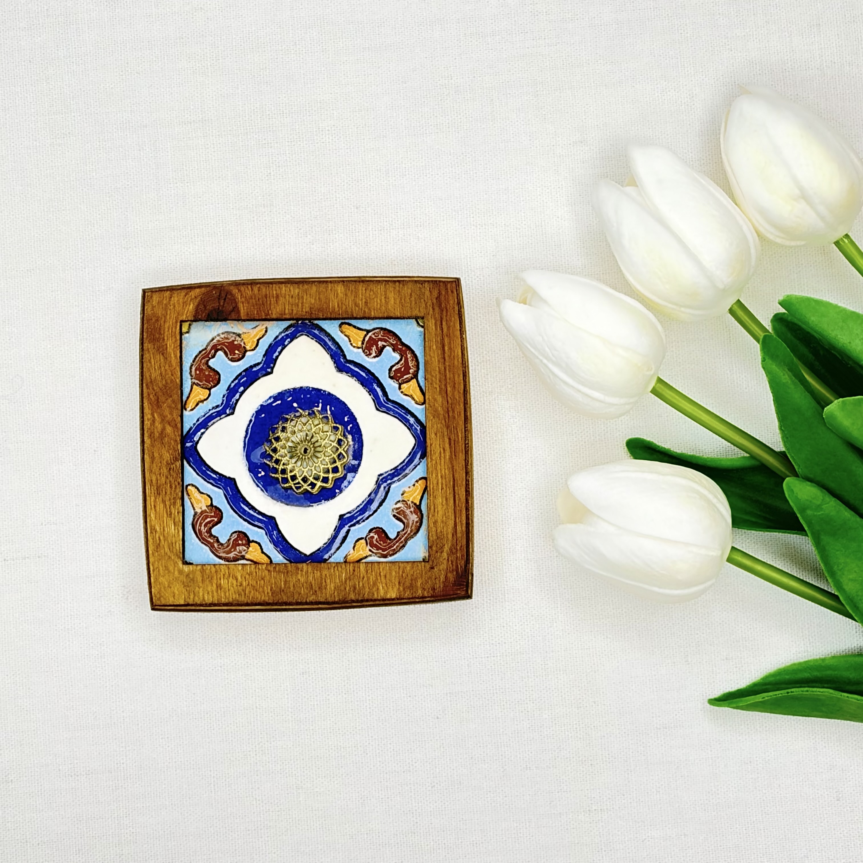 جاعودی چوبی مربعی با طرح کاشی