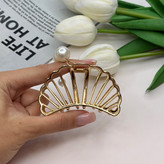 کلیپس فلزی آویزدار مروارید طرح کروسان رنگ براق7cm
