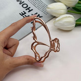 کلیپس فلزی طرح بال پروانه توخالی نیمه رنگ براق وارداتیی باکیفیت سایز7cm