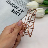 کلیپس فلزی طرح بال پروانه توخالی نیمه رنگ براق وارداتیی باکیفیت سایز7cm