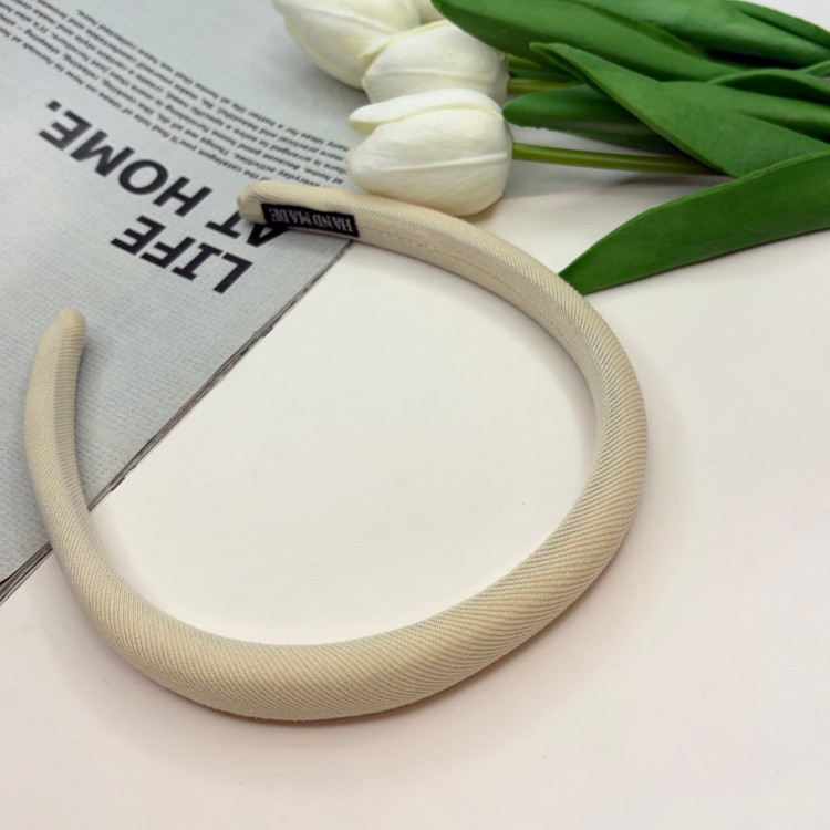 تل سر پارچه ی مخمل ابری باریک با کیفیت عالی وارداتی 1.5cm
