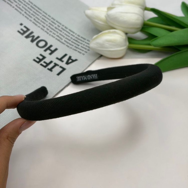 تل سر پارچه ی مخمل ابری باریک با کیفیت عالی وارداتی 1.5cm