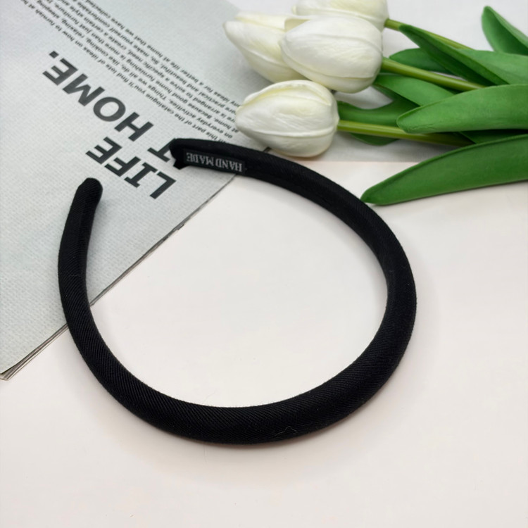 تل سر پارچه ی مخمل ابری باریک با کیفیت عالی وارداتی 1.5cm