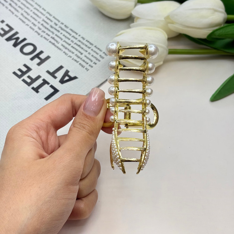 کلیپس فلزی طرح دم وال مرواریدی وارداتی باکیفیت سایز 7.5CM