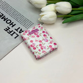 آینه جیبی دوطرفه طرح گلدار ریز چرمی مستطیل8.5cm در 6cm