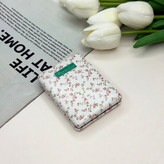 آینه جیبی دوطرفه طرح گلدار ریز چرمی مستطیل8.5cm در 6cm