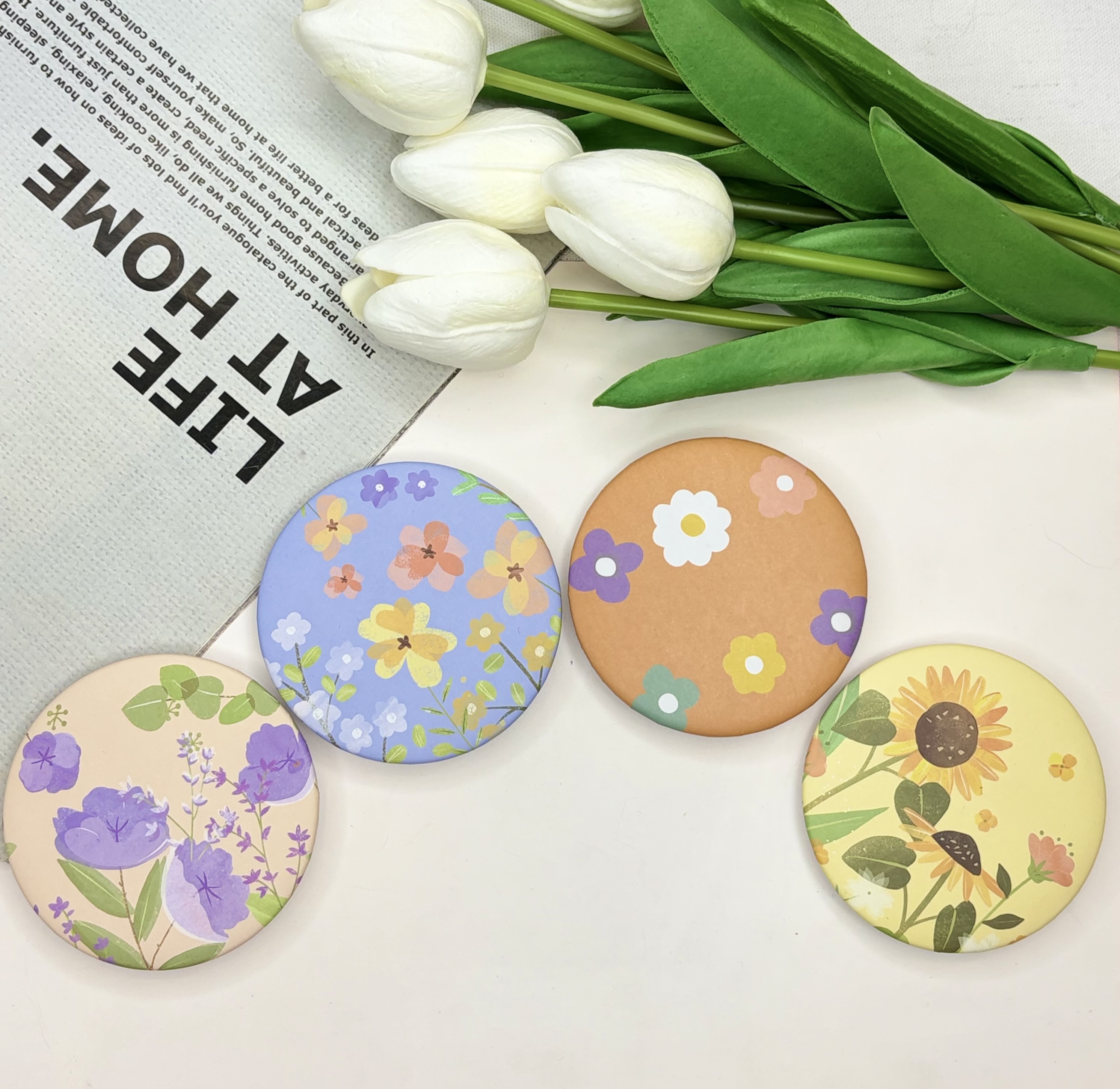 آینه جیبی دوطرفه طرح گل دایره ای 7cm