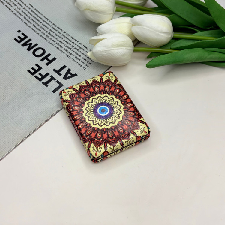 آینه جیبی دوطرفه طرح چشم زخم مستطیلی چرم 8.5cm در 6cm