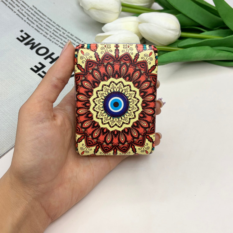 آینه جیبی دوطرفه طرح چشم زخم مستطیلی چرم 8.5cm در 6cm
