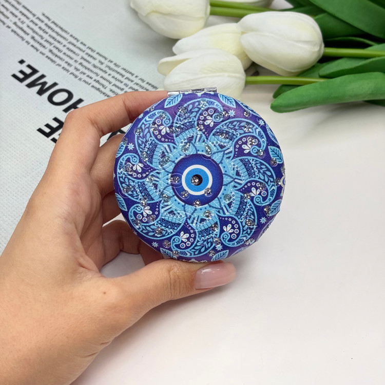 آینه جیبی دوطرفه طرح چشم زخم نگین دار دایره ای چرم 7cm