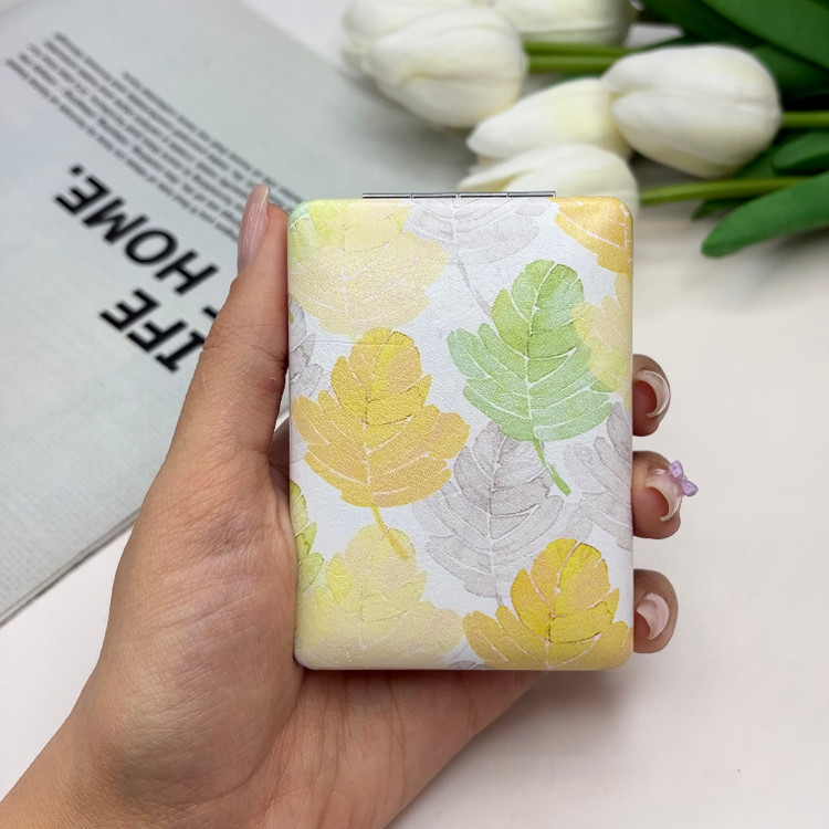 آینه جیبی دوطرفه طرح برگ مستطیلی چرم 8.5cm در 6cm