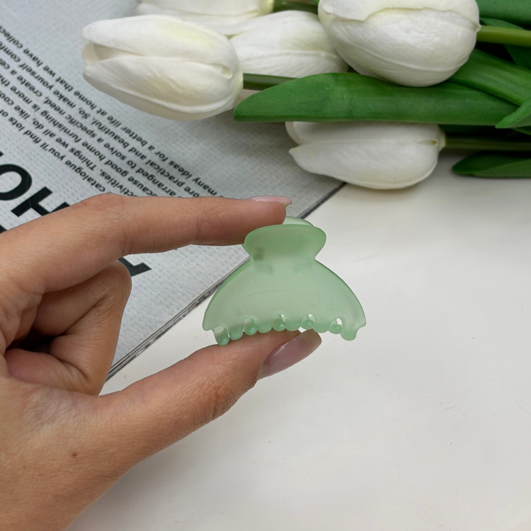 کلیپس نیم دایره سایز کوچک رنگ پاستلی یخی 3cm