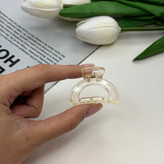 کلیپس مدل نیم دایره سایز کوچک رنگ نود براق 3.5cm