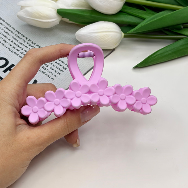 کلیپس مدل گل گلی پیوسته خطی سایز بزرگ رنگی مات11cm