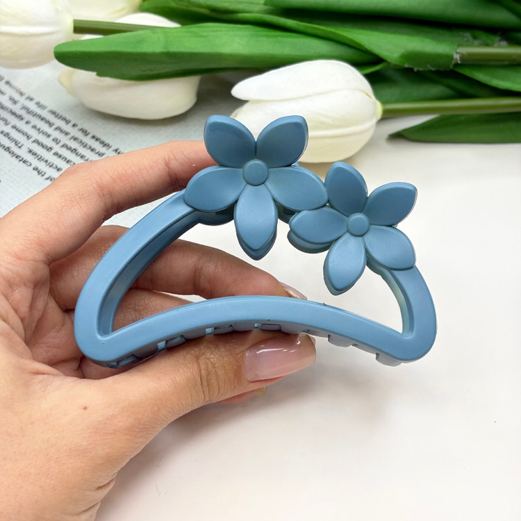 کلیپس مدل نیم دایره دوگل سایز بزرگ رنگی مات9cm