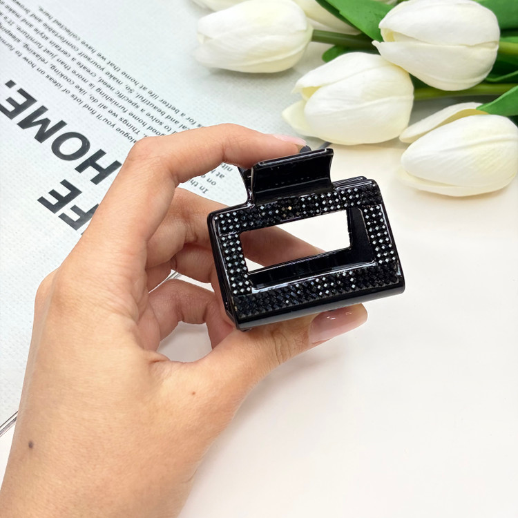 کلیپس ذوزنقه ای نشکن سایز کوچک رنگ مشکی فول نگین5cm