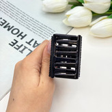 کلیپس ذوزنقه ای نشکن سایز کوچک رنگ مشکی فول نگین5cm