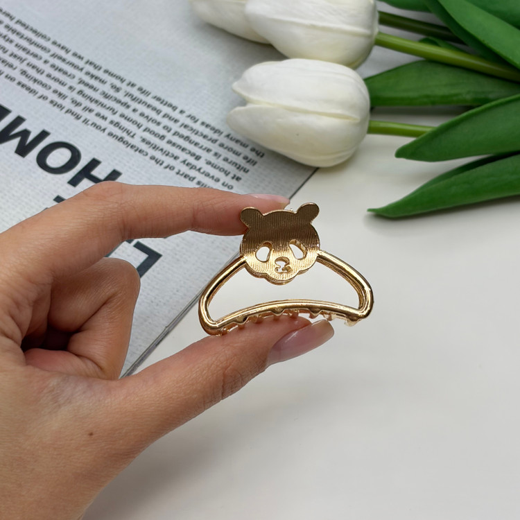کلیپس فلزی نیم دایره ای طرح خرس پاندا رنگ طلایی براق4cm