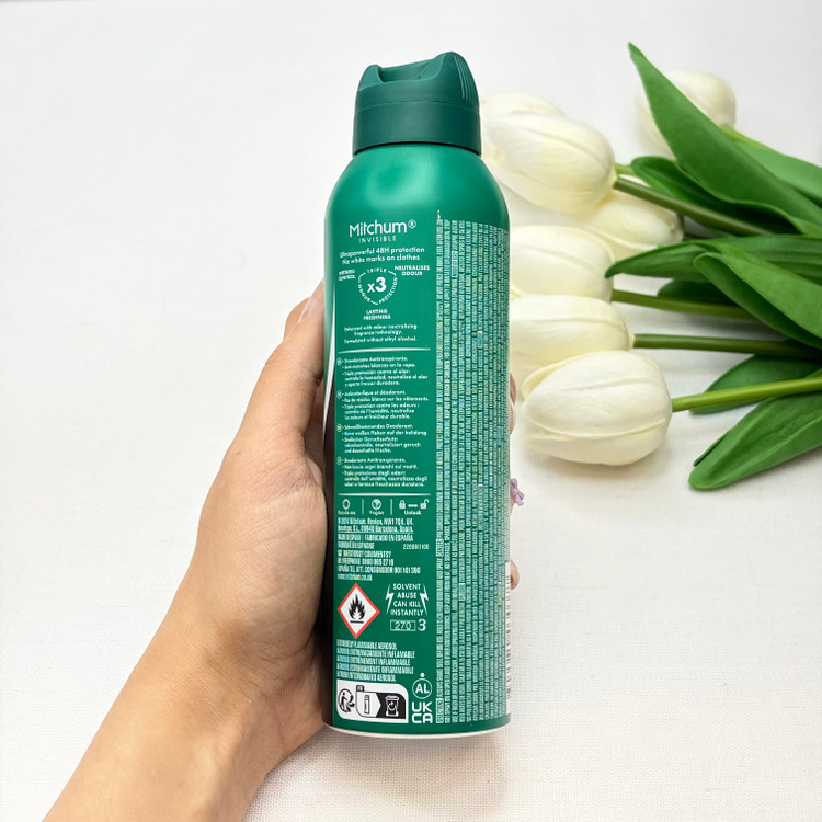 اسپری اصلی دئودرانت بدن مردانه invisible مدل PURE ENERGY سبز مشکی ماندگاری 48 ساعته اصلی