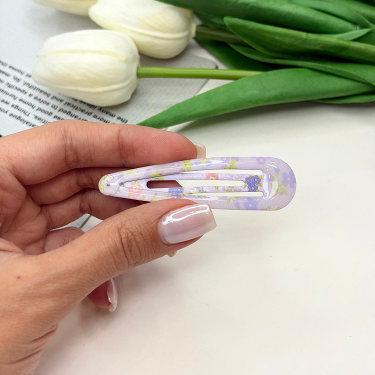 گیره مو جفتی براق تق تقی طرح گلدار وپینترستی رنگ بنفش6cm