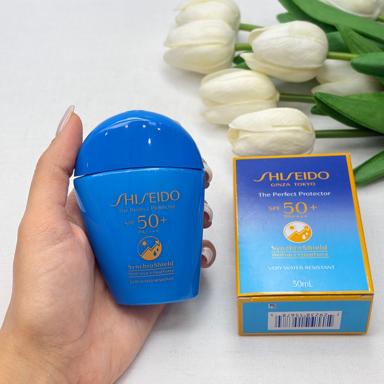 ضدآفتاب آبرسان spf 50 مدل مستر ۵۰میل بی رنگ کیفیت اماراتی