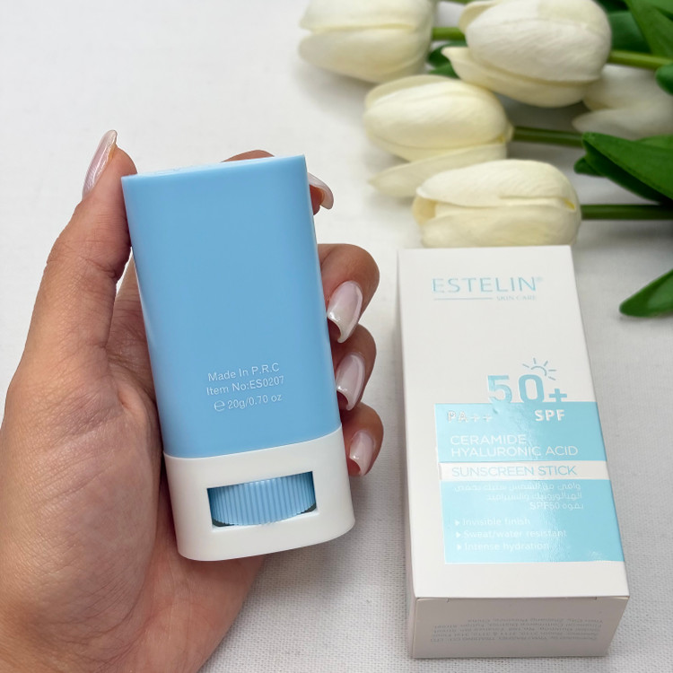 ضد آفتاب استیکی SPF 50 حاوی هیالورونیک اسید و سرامید ۲۰ میلیلیتر