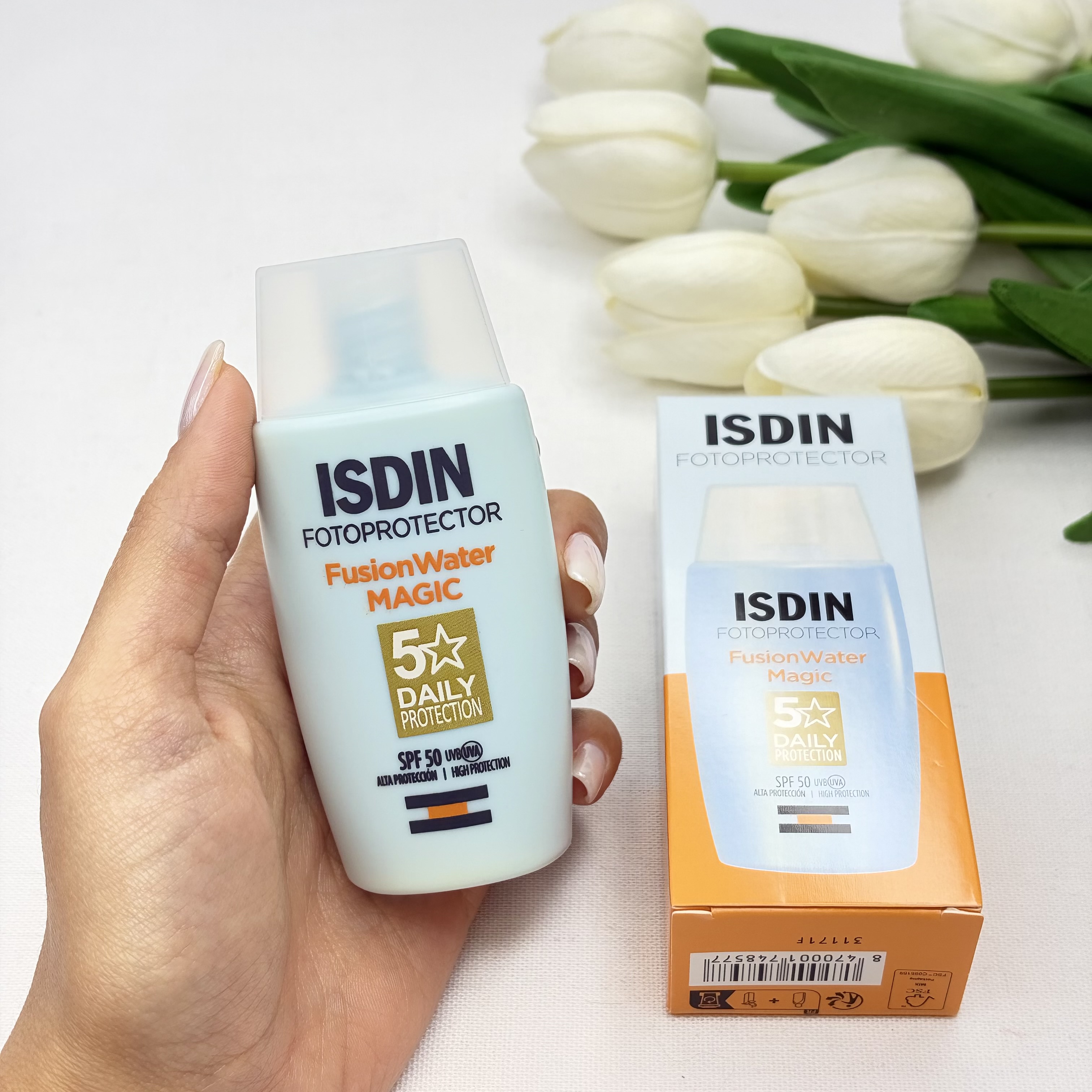 فلوئید ضدآفتاب بدون رنگ SPF50 مدل Fusion Water Magic مناسب انواع پوست، حجم 50 میلیلیتر کیفیت اماراتی مستر