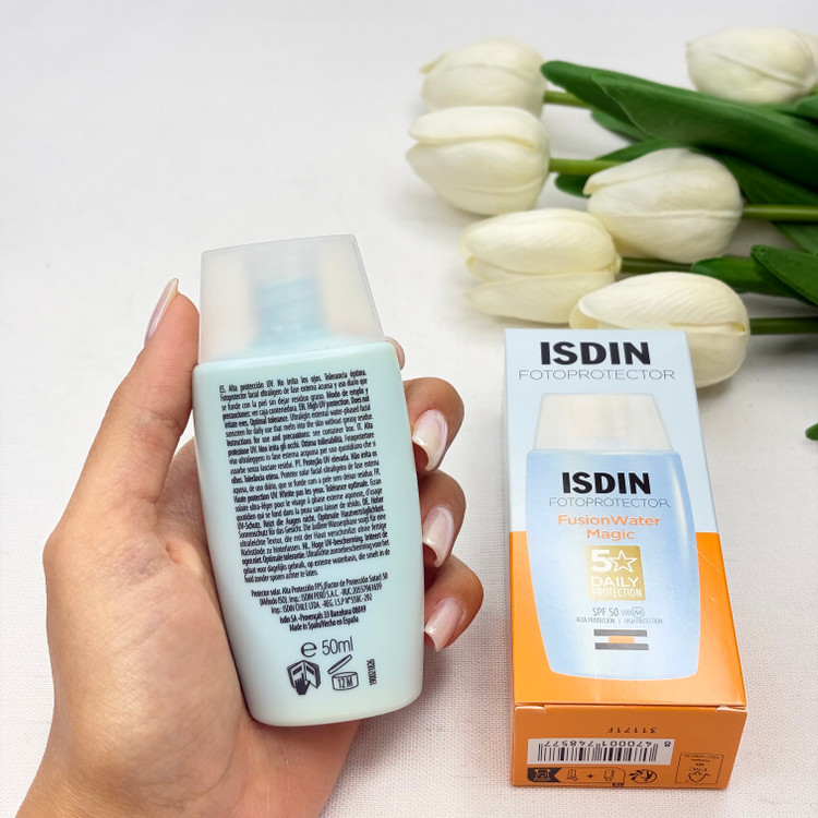 فلوئید ضدآفتاب بدون رنگ SPF50 مدل Fusion Water Magic مناسب انواع پوست، حجم 50 میلیلیتر کیفیت اماراتی مستر