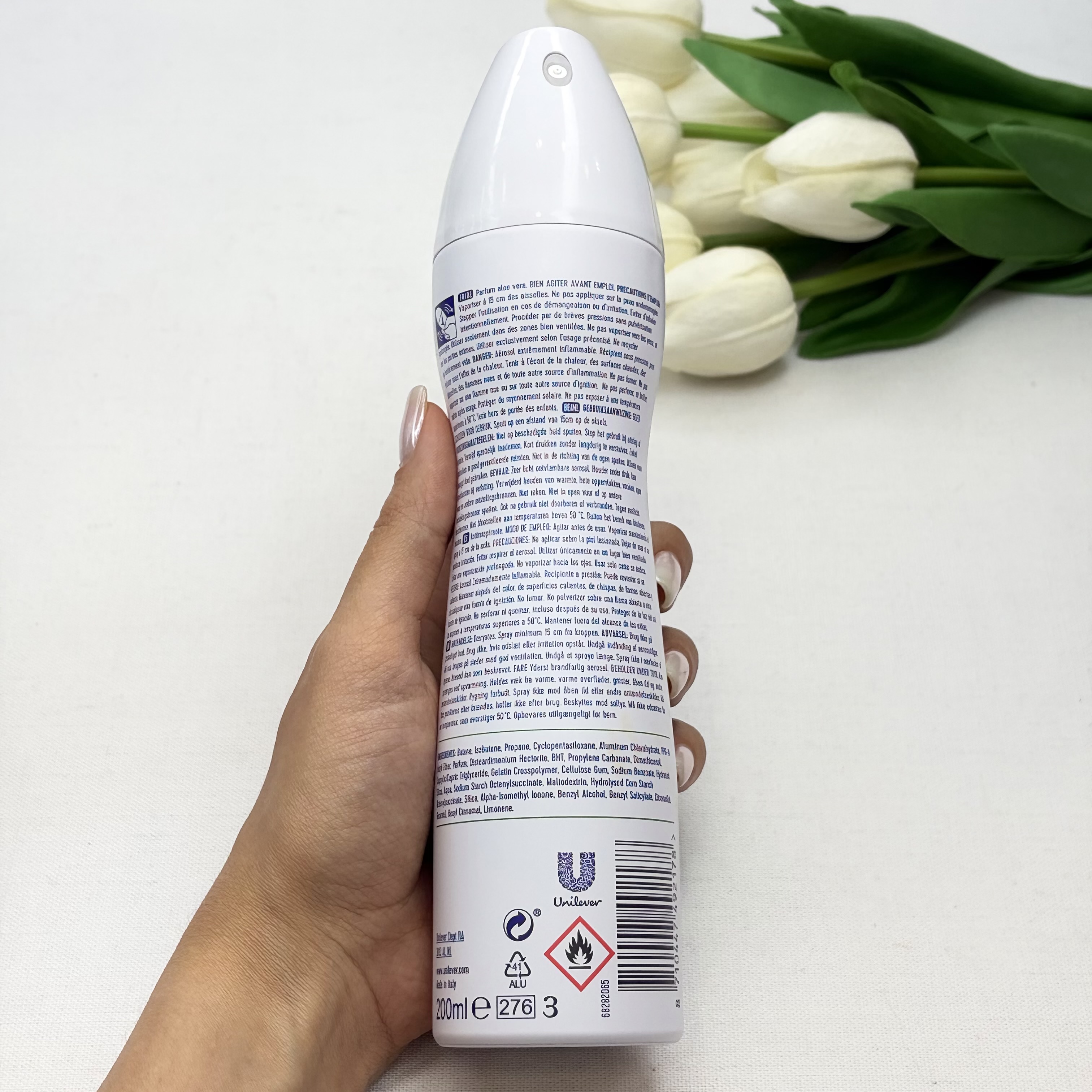 اسپری دئودرانت بدن رنگ سبز مدل aloe vera scent بدون الکل با ماندگاری ۴۸ساعت۲۰۰میل