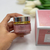 مخمریه جامد،عطر کرمی روغنی مناسب کل بدن و مو حتی نواحی حساس رایحه موصوف وردی صورتی ۲۰گرم
